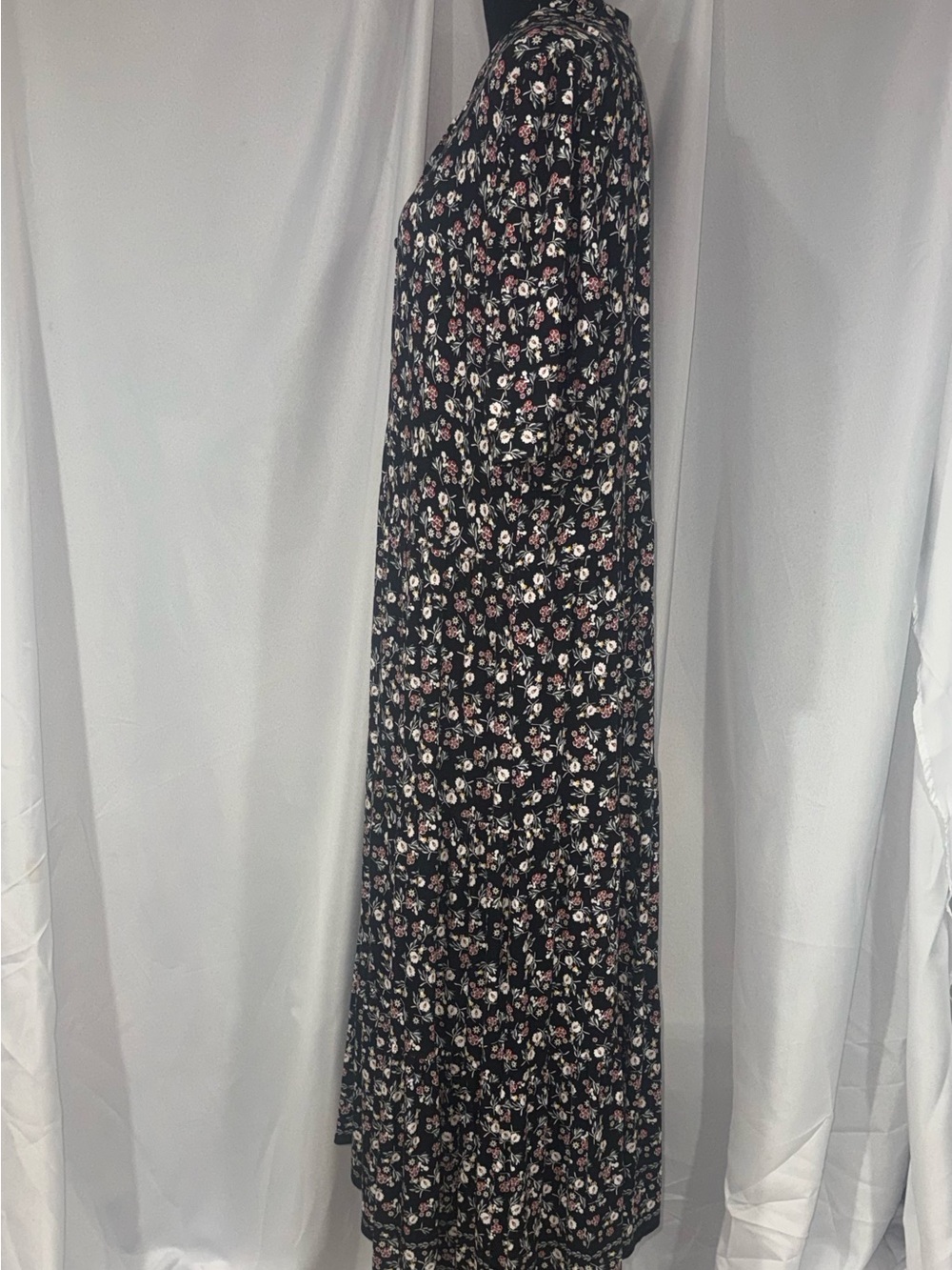 Max Studio Black Maxi Dress with Pink and White Floral Print - Picture 3 of 11